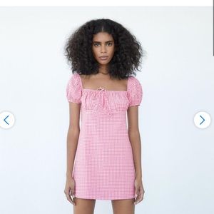 BARBIE SEASON ZARA Gingham Dress Square Neckline Ballon Sleeves-blogger favorite